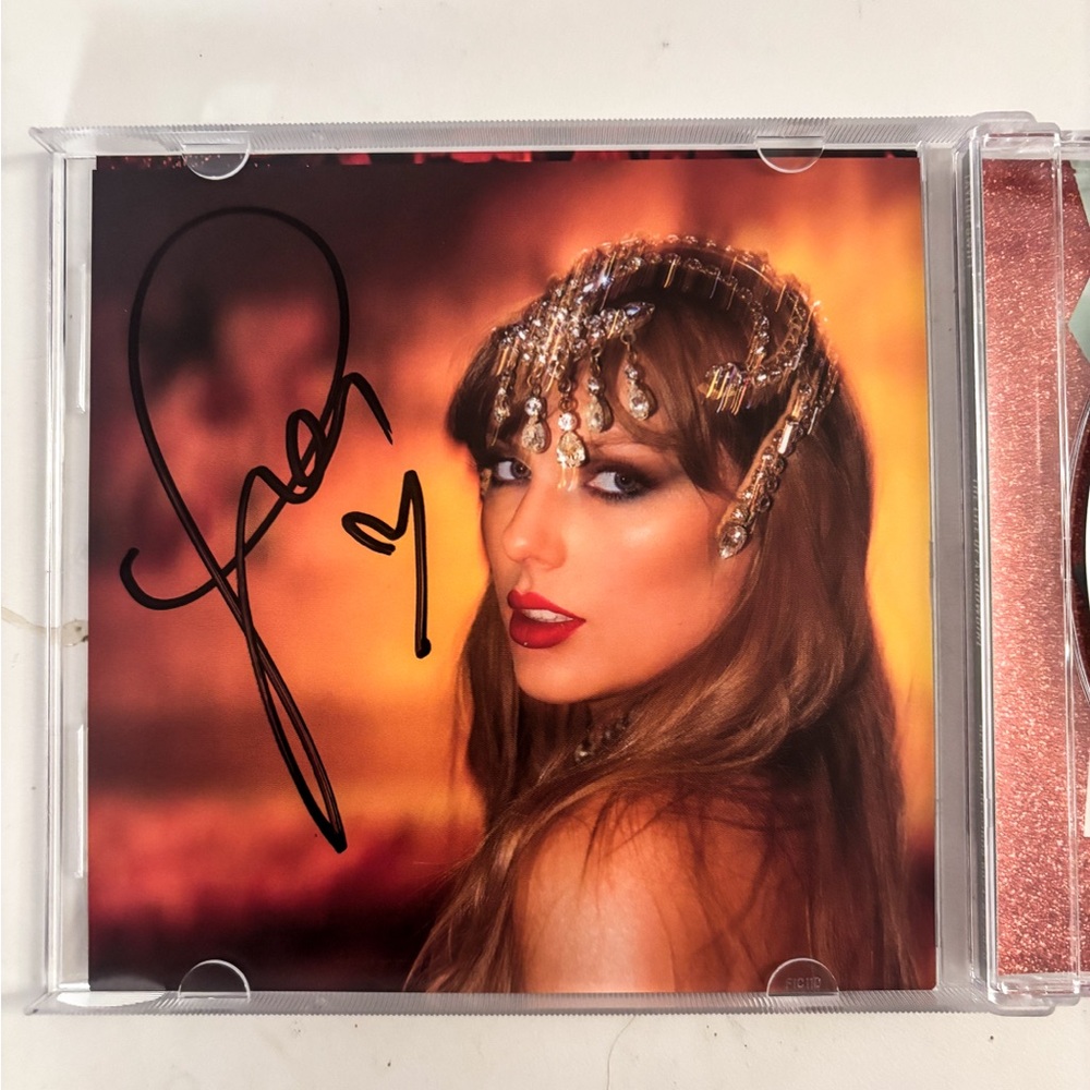Taylor Swift Signed “The Life of a Showgirl” CD